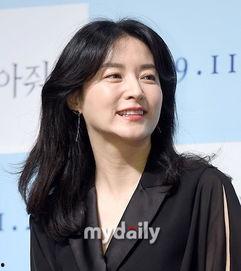 韩国女明星李英爱,韩国影视界的璀璨明珠