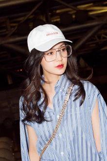 明星同款鸭舌帽女,时尚潮流的必备单品