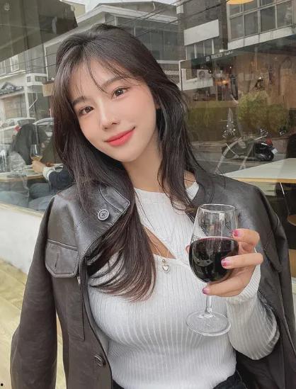 网红照片美女,时尚与气质的完美融合