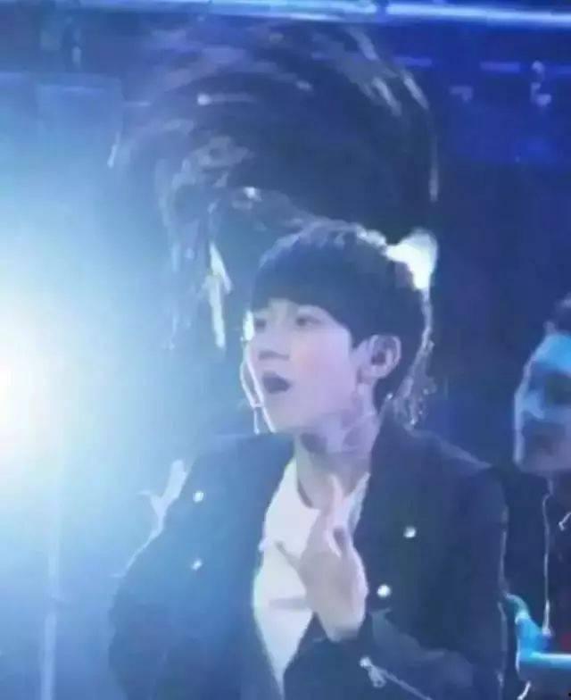 明星幽默错位题,幽默错位，笑料连连