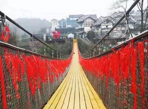 网红吊桥烟花怎么放,创意绽放，点亮夜空