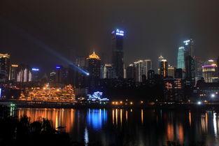 南宁 网红 江边夜景,璀璨江边夜景，光影交织的魅力时光